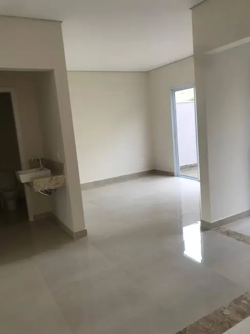 Foto 6 de Casa de Condomínio com 3 quartos à venda, 220m2 em Jundiai - SP