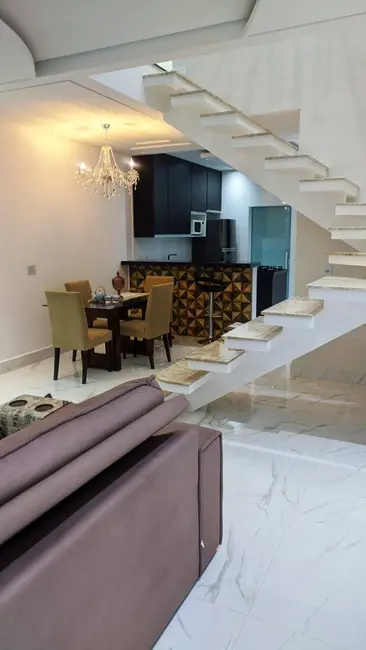 Casa com 3 quartos à venda, 164m2 em Jardim Vale Verde, Jundiai - SP - imagem 3 Foto 3 de Casa com 3 quartos à venda, 164m2 em Jardim Vale Verde, Jundiai - SP