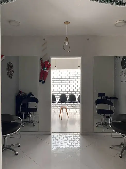 Casa com 5 quartos à venda, 237m2 em Centro, Jundiai - SP - imagem 3 Foto 3 de Casa com 5 quartos à venda, 237m2 em Centro, Jundiai - SP