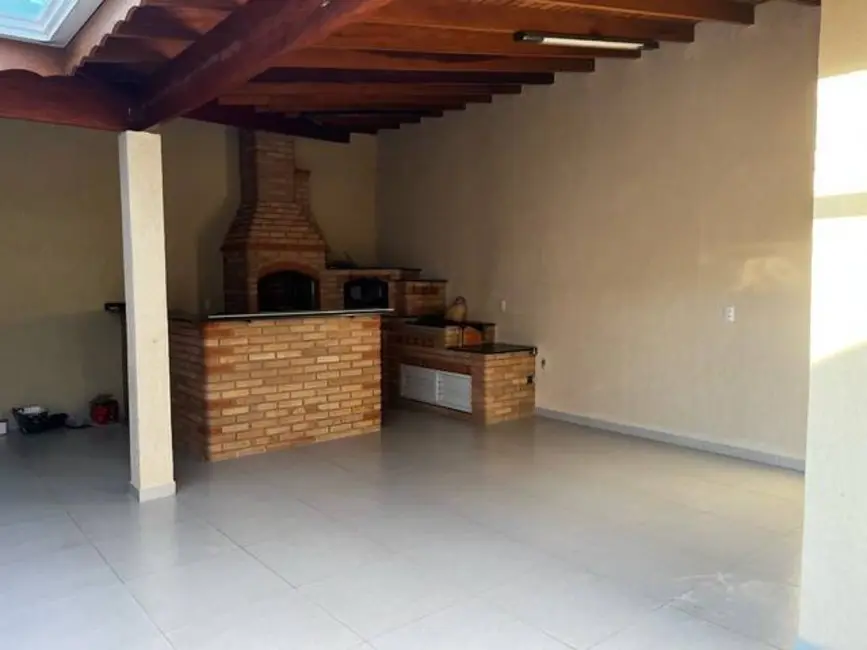 Casa de Condomínio com 3 quartos para alugar, 150m2 em Jardim Ermida I, Jundiai - SP - imagem 8 Foto 8 de Casa de Condomínio com 3 quartos para alugar, 150m2 em Jardim Ermida I, Jundiai - SP