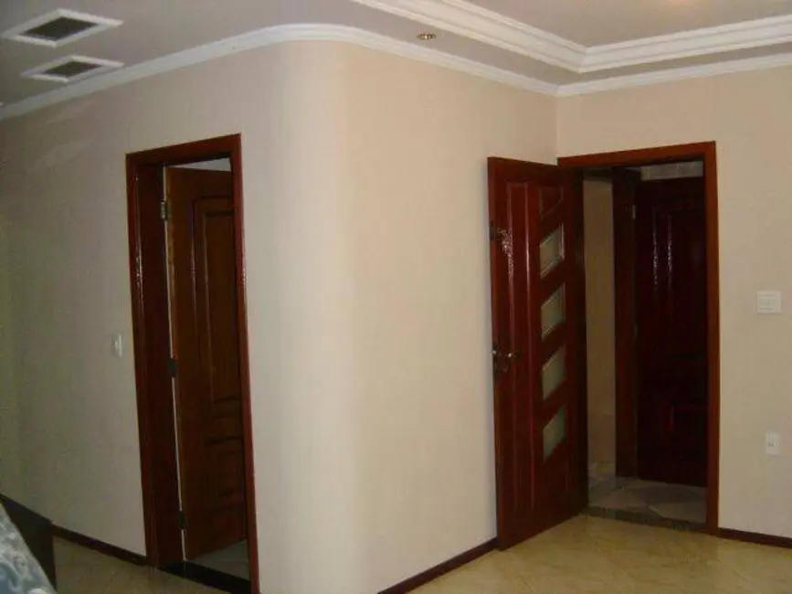 Casa com 3 quartos à venda, 200m2 em Jardim Sarapiranga, Jundiai - SP - imagem 8 Foto 8 de Casa com 3 quartos à venda, 200m2 em Jardim Sarapiranga, Jundiai - SP