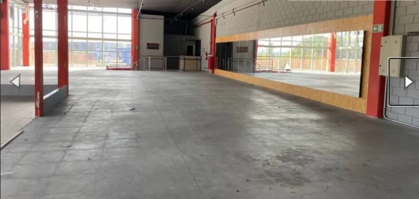 Foto 4 de Sala Comercial para alugar, 409m2 em Medeiros, Jundiai - SP