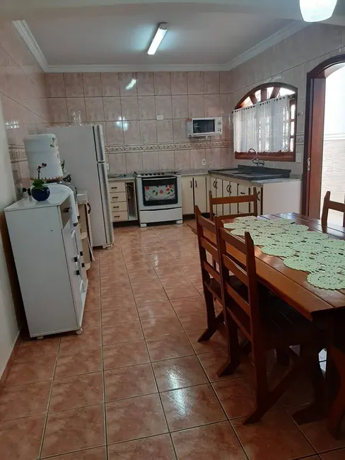 Casa com 3 quartos à venda, 211m2 em Itupeva - SP - imagem 5 Foto 5 de Casa com 3 quartos à venda, 211m2 em Itupeva - SP