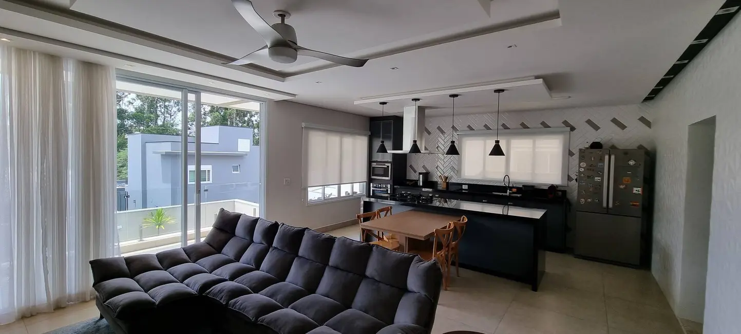 Casa de Condomínio com 3 quartos à venda, 340m2 em Itupeva - SP - imagem 4 Foto 4 de Casa de Condomínio com 3 quartos à venda, 340m2 em Itupeva - SP