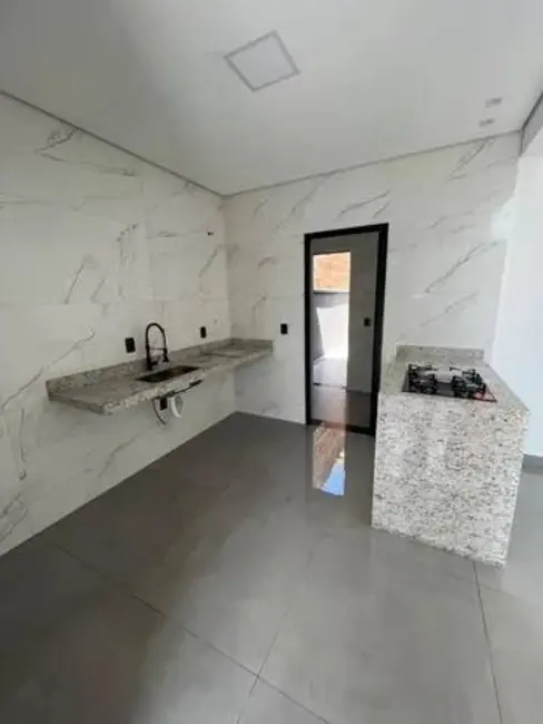 Foto 2 de Casa com 2 quartos à venda, 75m2 em Jardim Marambaia II, Jundiai - SP