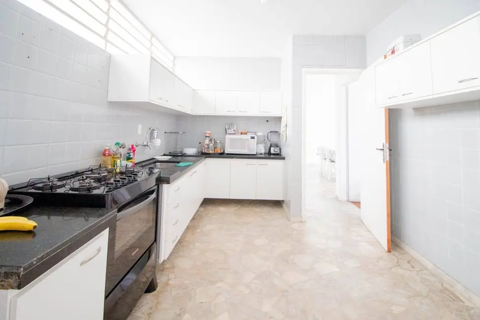 Foto 3 de Casa com 4 quartos à venda, 279m2 em Vila Vianelo, Jundiai - SP