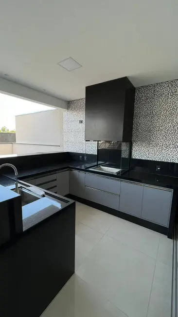 Foto 5 de Casa de Condomínio com 3 quartos à venda, 300m2 em Itupeva - SP