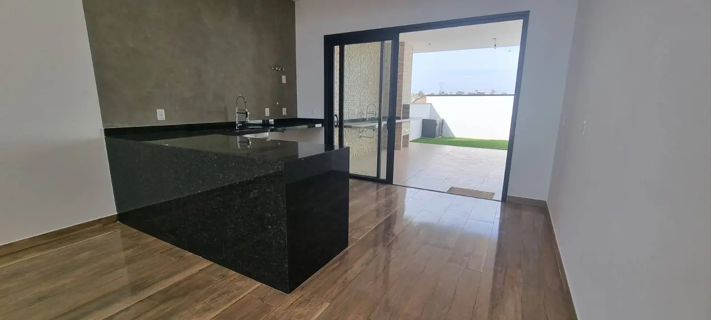 Casa de Condomínio com 3 quartos à venda, 160m2 em Itupeva - SP - imagem 6 Foto 6 de Casa de Condomínio com 3 quartos à venda, 160m2 em Itupeva - SP