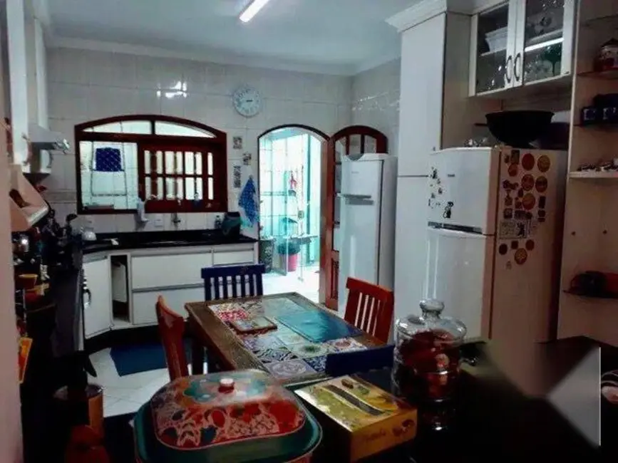 Foto 3 de Casa com 4 quartos à venda e para alugar, 320m2 em Jardim do Lago, Jundiai - SP