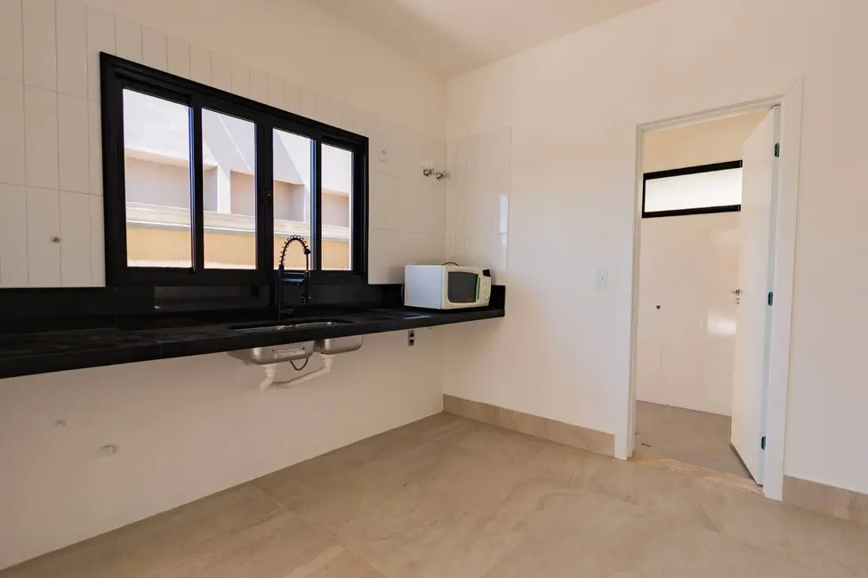 Casa de Condomínio com 3 quartos à venda, 182m2 em Jardim América II, Valinhos - SP - imagem 7 Foto 7 de Casa de Condomínio com 3 quartos à venda, 182m2 em Jardim América II, Valinhos - SP