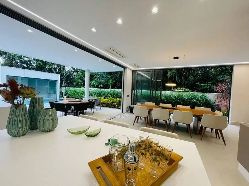 Foto 3 de Casa com 6 quartos à venda, 450m2 em Bertioga - SP