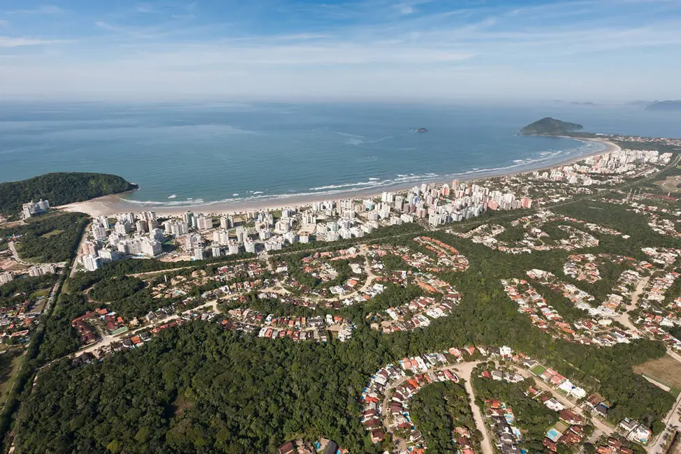 Foto 9 de Casa com 6 quartos à venda, 450m2 em Bertioga - SP