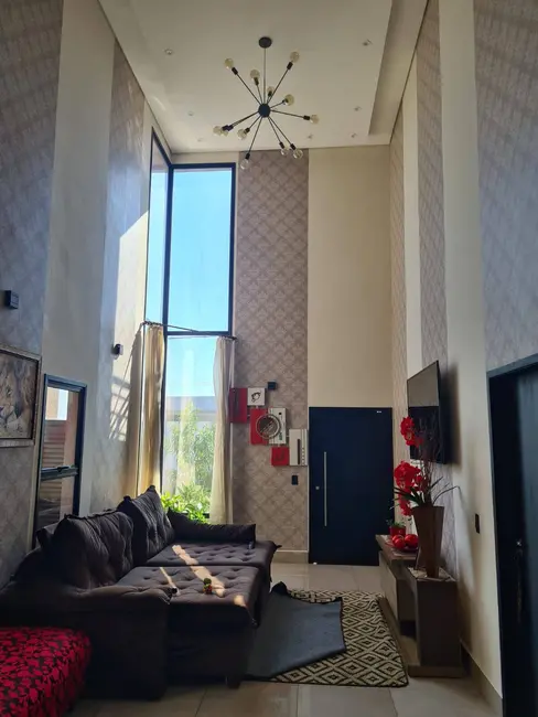 Foto 3 de Casa de Condomínio com 3 quartos à venda e para alugar, 250m2 em Itupeva - SP