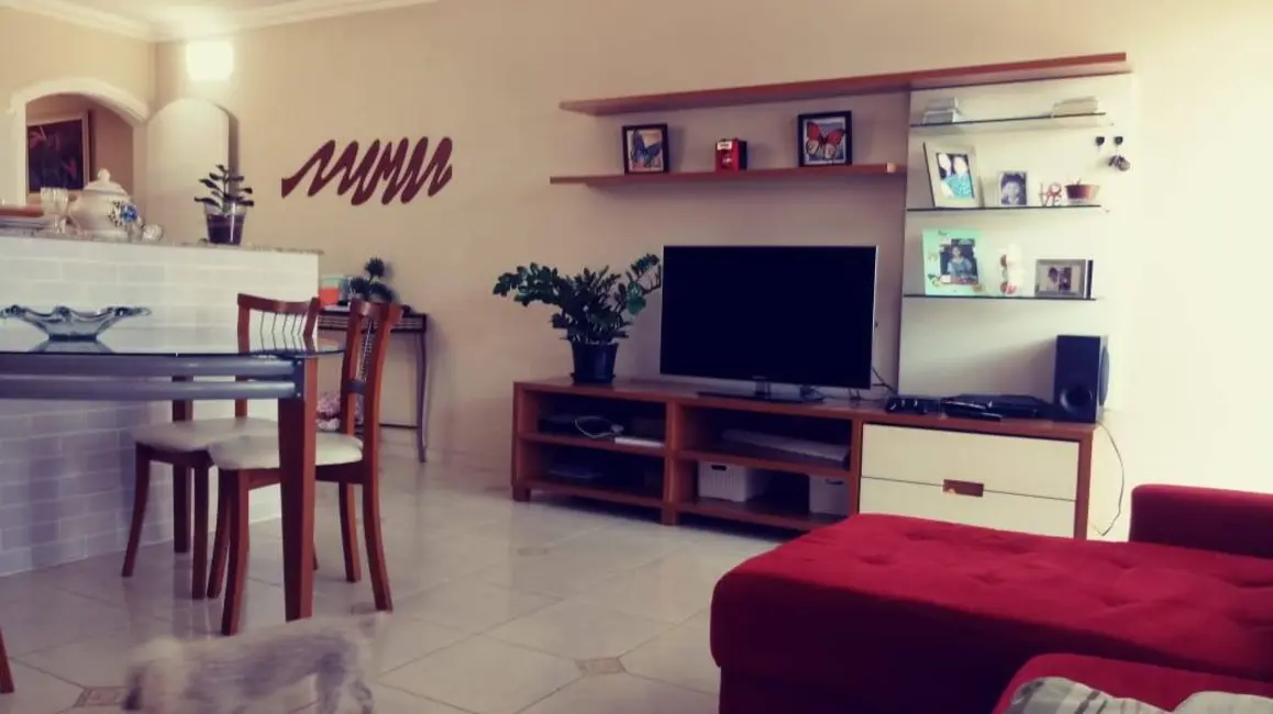 Foto 3 de Casa com 3 quartos à venda, 175m2 em Jundiai - SP