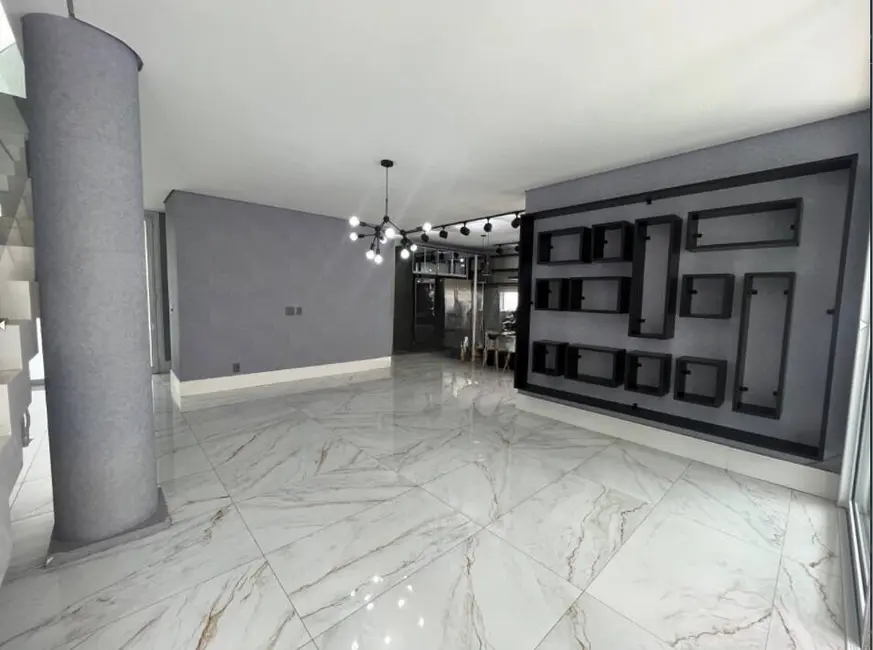 Foto 2 de Casa de Condomínio com 3 quartos à venda, 310m2 em Cidade Santos Dumont, Jundiai - SP