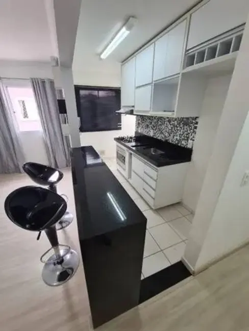 Foto 3 de Apartamento com 2 quartos à venda, 54m2 em Jundiai - SP