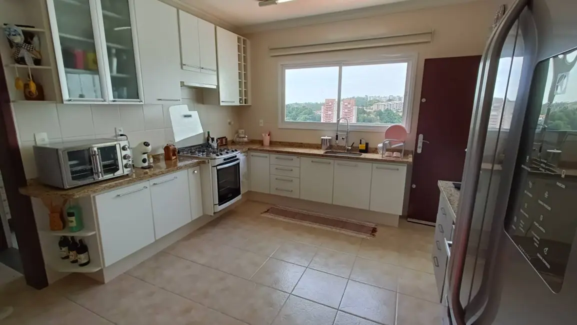 Foto 3 de Casa com 4 quartos à venda, 457m2 em Jardim da Fonte, Jundiai - SP