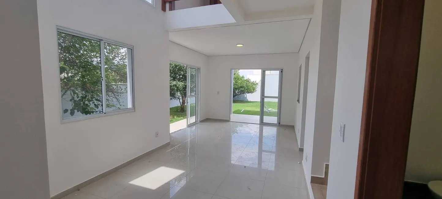 Foto 2 de Casa de Condomínio com 1 quarto à venda, 250m2 em Itupeva - SP