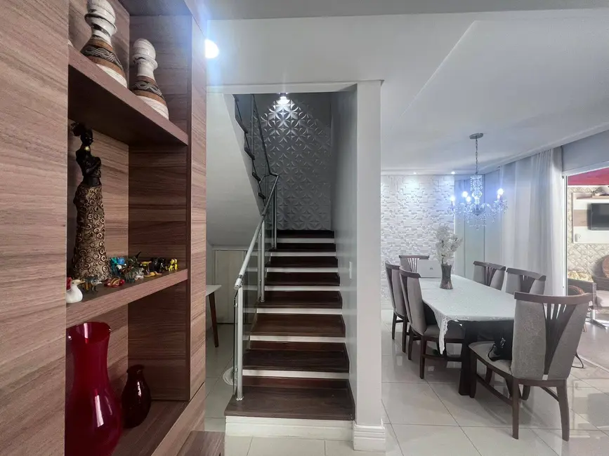 Casa de Condomínio com 3 quartos à venda, 160m2 em Jardim Ermida I, Jundiai - SP - imagem 8 Foto 8 de Casa de Condomínio com 3 quartos à venda, 160m2 em Jardim Ermida I, Jundiai - SP