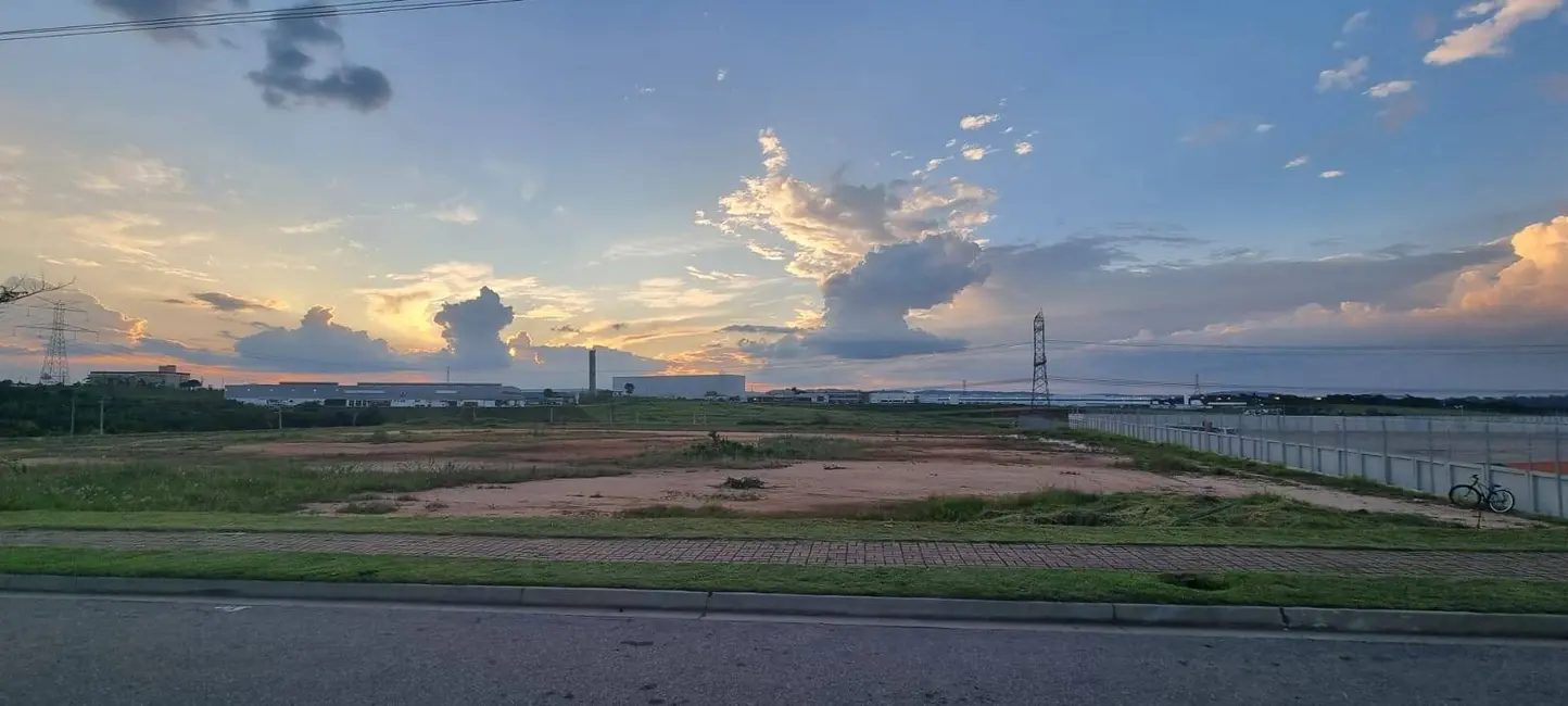 Foto 1 de Terreno / Lote à venda, 7174m2 em Distrito Industrial, Jundiai - SP