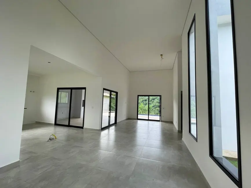 Foto 3 de Casa de Condomínio com 3 quartos à venda, 220m2 em Itupeva - SP