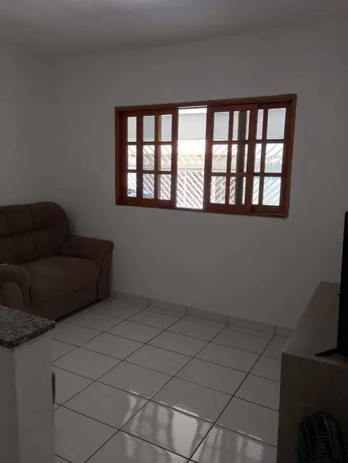 Casa com 2 quartos à venda, 119m2 em Parque Almerinda Pereira Chaves, Jundiai - SP - imagem 2 Foto 2 de Casa com 2 quartos à venda, 119m2 em Parque Almerinda Pereira Chaves, Jundiai - SP