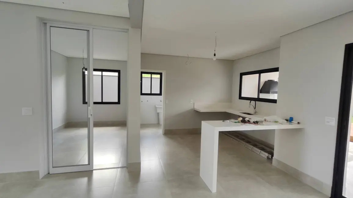 Foto 3 de Casa de Condomínio com 3 quartos à venda, 240m2 em Jardim Celeste, Jundiai - SP