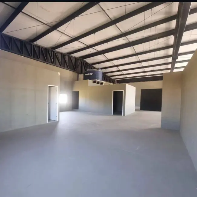 Armazém / Galpão para alugar, 750m2 em Itupeva - SP - imagem 2 Foto 2 de Armazém / Galpão para alugar, 750m2 em Itupeva - SP