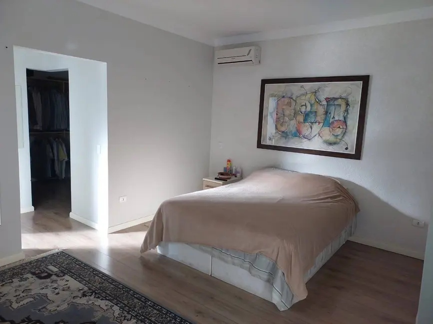 Casa de Condomínio com 3 quartos à venda e para alugar, 360m2 em Itupeva - SP - imagem 6 Foto 6 de Casa de Condomínio com 3 quartos à venda e para alugar, 360m2 em Itupeva - SP