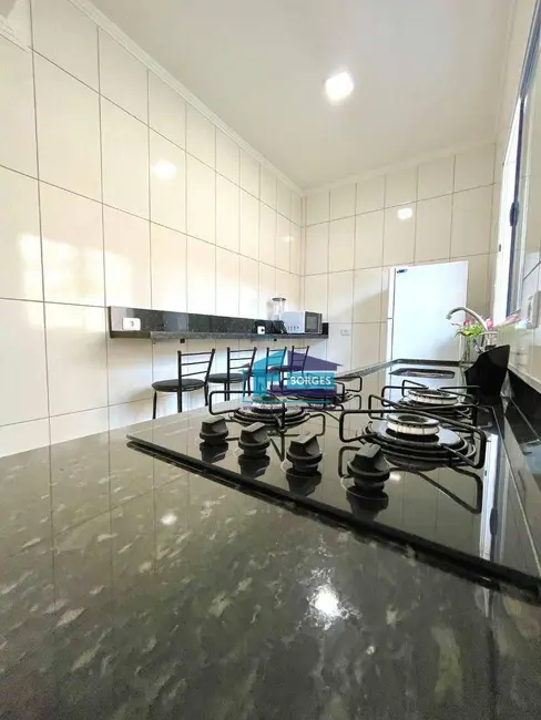 Casa com 2 quartos para alugar, 300m2 em Mongagua - SP - imagem 7 Foto 7 de Casa com 2 quartos para alugar, 300m2 em Mongagua - SP