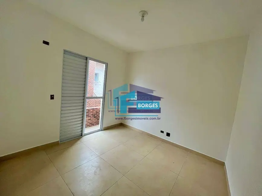 Foto 4 de Casa de Condomínio com 2 quartos à venda, 81m2 em Centro, Mongagua - SP