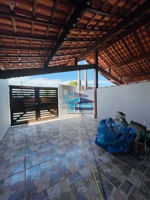 Foto 8 de Casa com 2 quartos à venda, 160m2 em Mongagua - SP