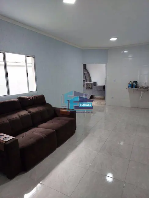 Foto 1 de Casa com 2 quartos à venda, 125m2 em Itanhaem - SP