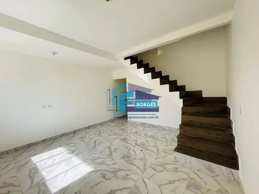 Casa com 2 quartos à venda, 150m2 em Itanhaem - SP - imagem 6 Foto 6 de Casa com 2 quartos à venda, 150m2 em Itanhaem - SP