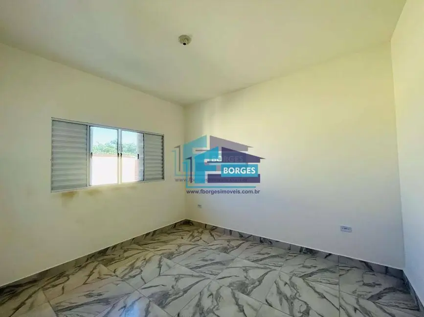 Casa com 2 quartos à venda, 150m2 em Itanhaem - SP - imagem 9 Foto 9 de Casa com 2 quartos à venda, 150m2 em Itanhaem - SP