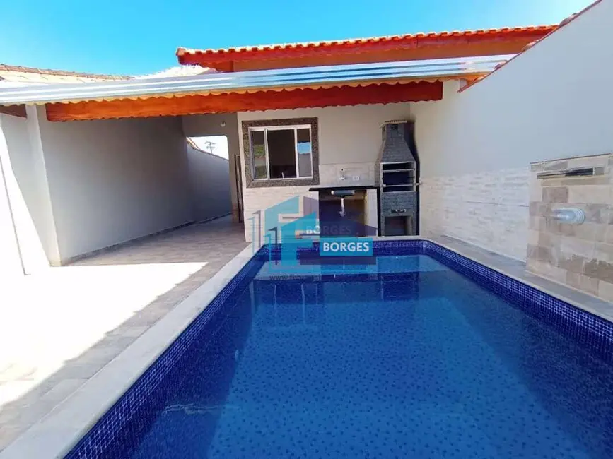 Foto 4 de Casa com 2 quartos à venda, 138m2 em Centro, Mongagua - SP