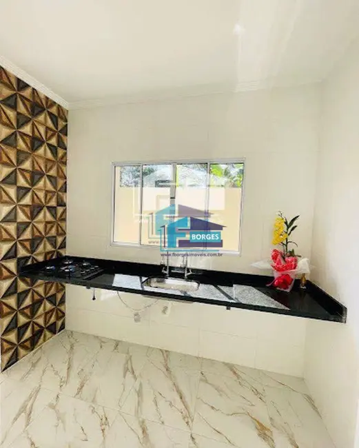 Foto 6 de Casa com 2 quartos à venda, 150m2 em Itanhaem - SP