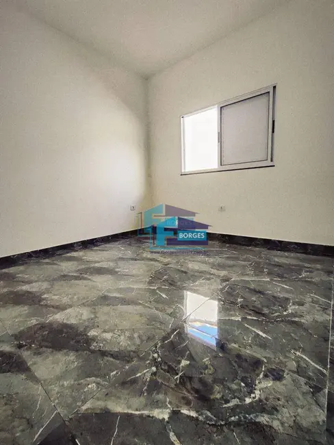 Foto 5 de Casa com 2 quartos à venda, 125m2 em Itanhaem - SP