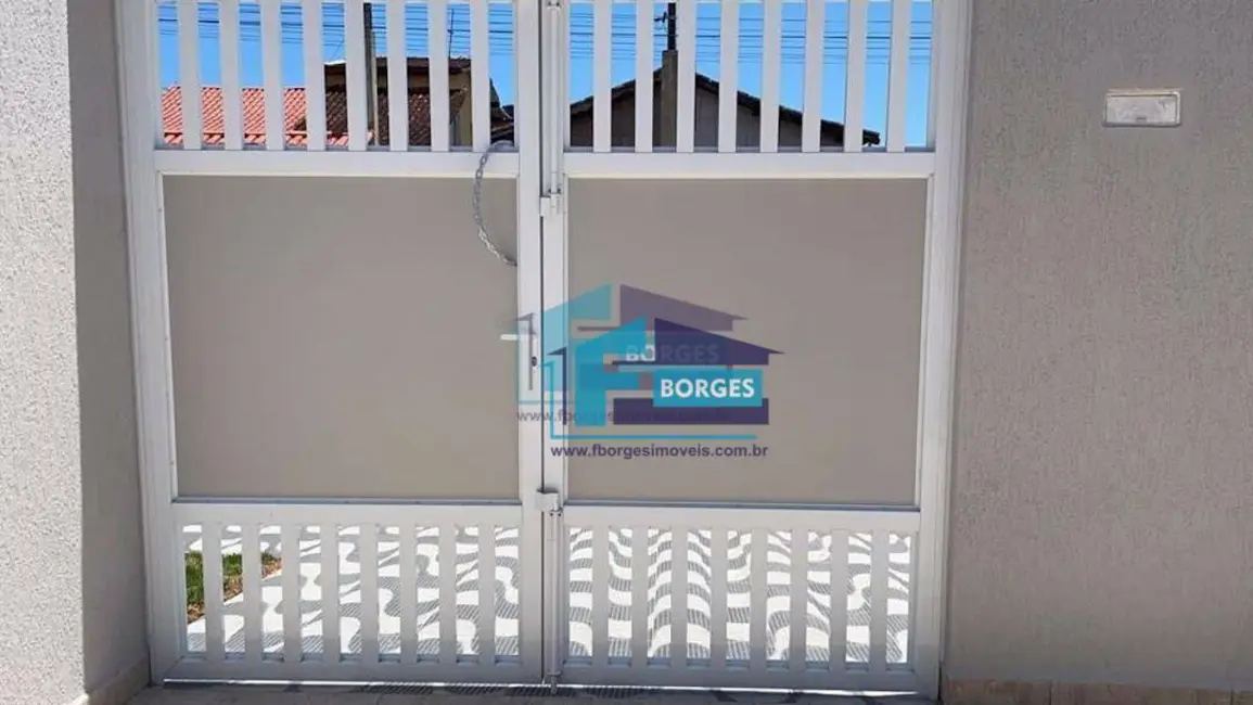 Foto 4 de Casa com 2 quartos à venda, 147m2 em Mongagua - SP