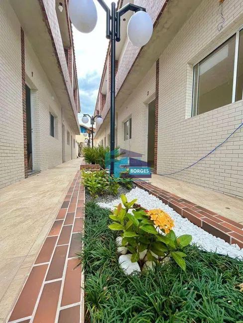 Foto 7 de Casa de Condomínio com 2 quartos à venda, 82m2 em Centro, Mongagua - SP