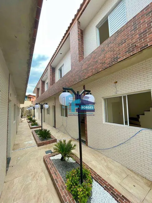 Foto 9 de Casa de Condomínio com 2 quartos à venda, 82m2 em Centro, Mongagua - SP