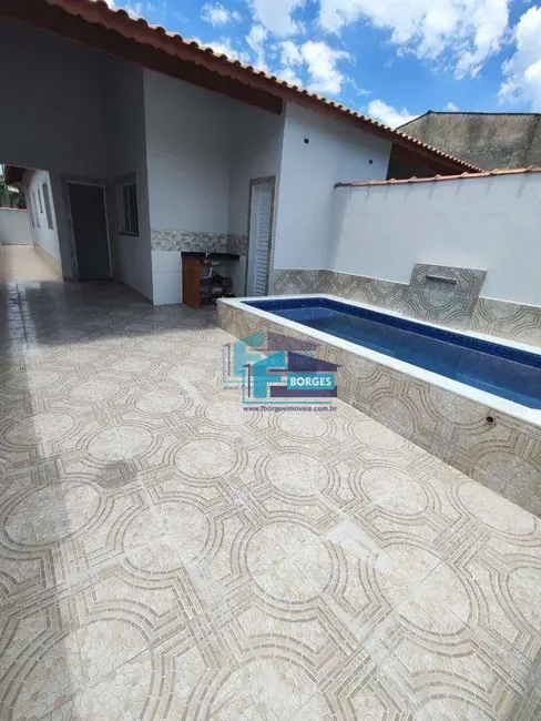 Foto 6 de Casa com 2 quartos à venda, 150m2 em Itanhaem - SP