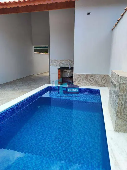 Foto 3 de Casa com 2 quartos à venda, 150m2 em Itanhaem - SP