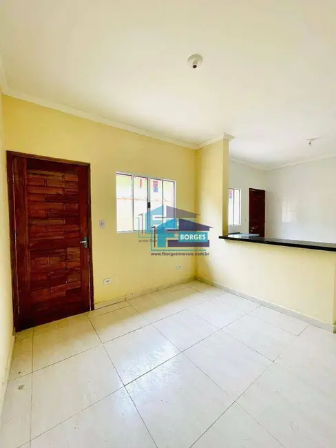 Foto 3 de Casa com 2 quartos à venda, 150m2 em Itanhaem - SP
