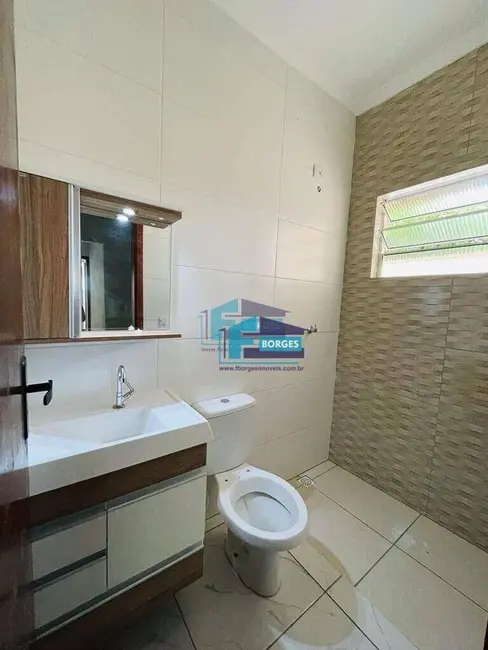 Foto 3 de Casa com 2 quartos à venda, 126m2 em Itanhaem - SP
