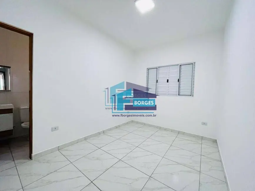 Foto 8 de Casa com 2 quartos à venda, 126m2 em Itanhaem - SP