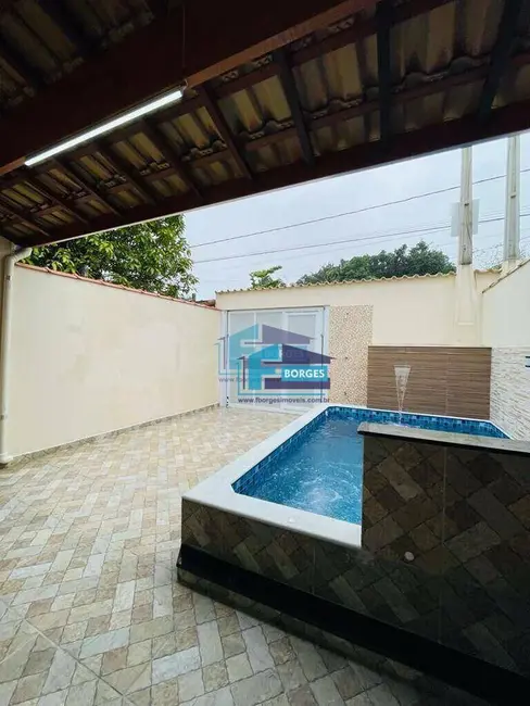 Foto 4 de Casa com 2 quartos à venda, 126m2 em Itanhaem - SP
