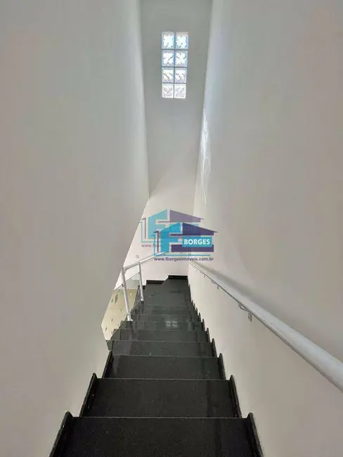 Foto 5 de Casa de Condomínio com 2 quartos à venda, 146m2 em Centro, Mongagua - SP