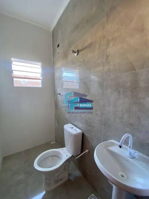 Foto 8 de Casa com 2 quartos à venda, 125m2 em Mongagua - SP