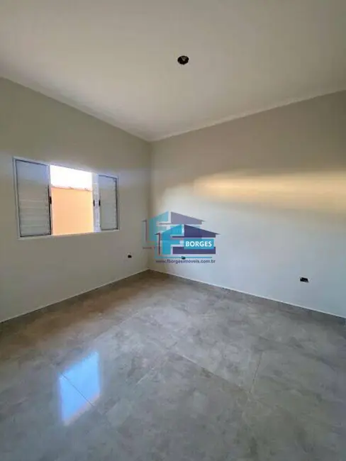 Foto 6 de Casa com 2 quartos à venda, 125m2 em Mongagua - SP
